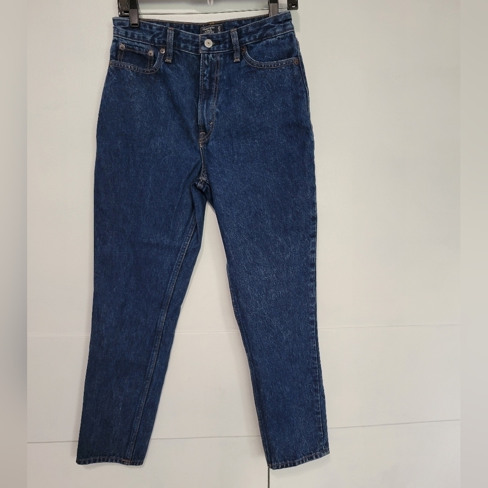 Abercrombie and Fitch Annie High-rise Girlfriend Blue Jeans Size 27/4R